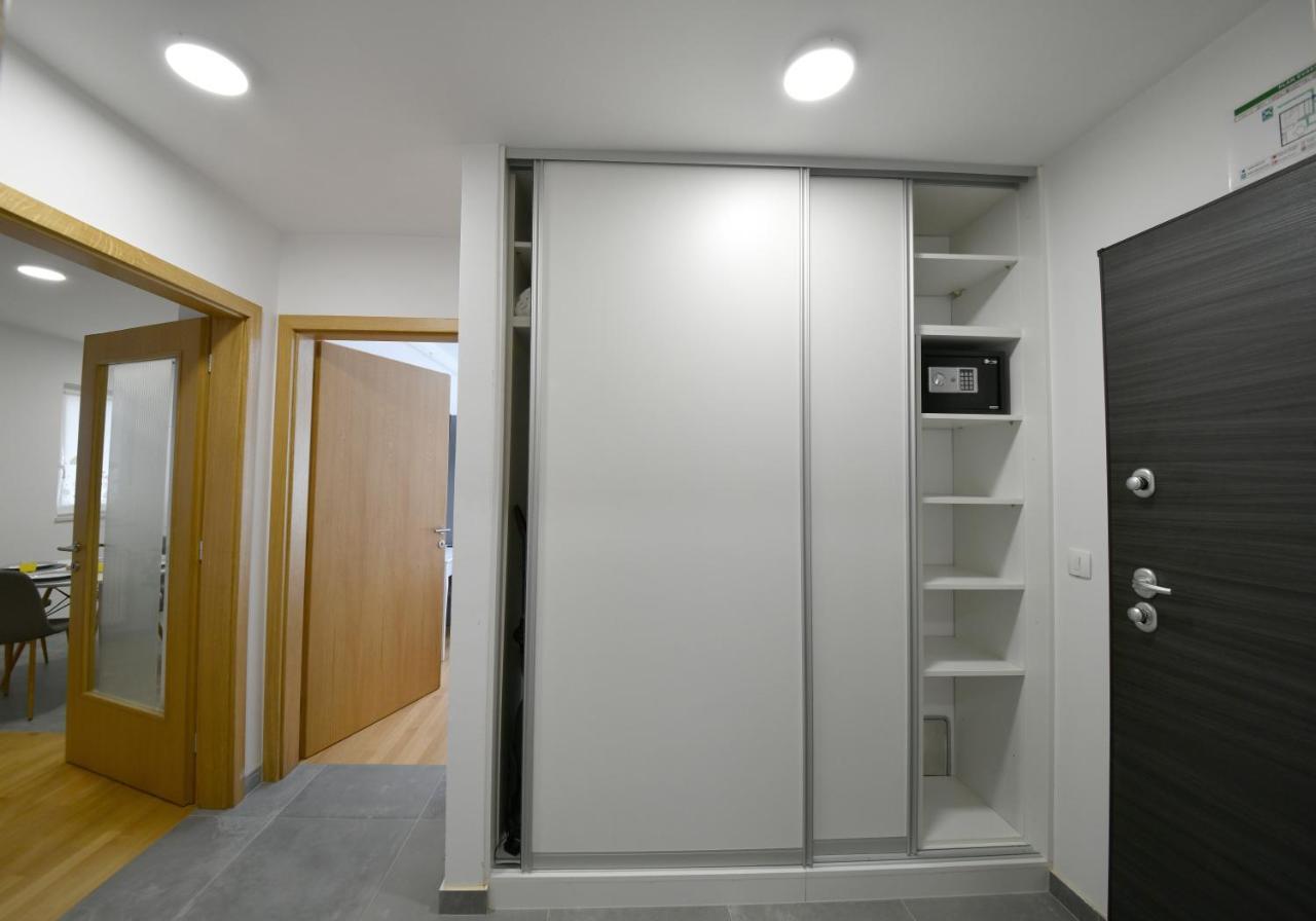 Kalimero apartman Krizevci Bagian luar foto
